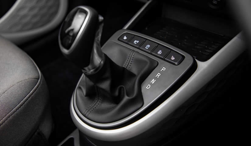 Automatic car gear selector lever