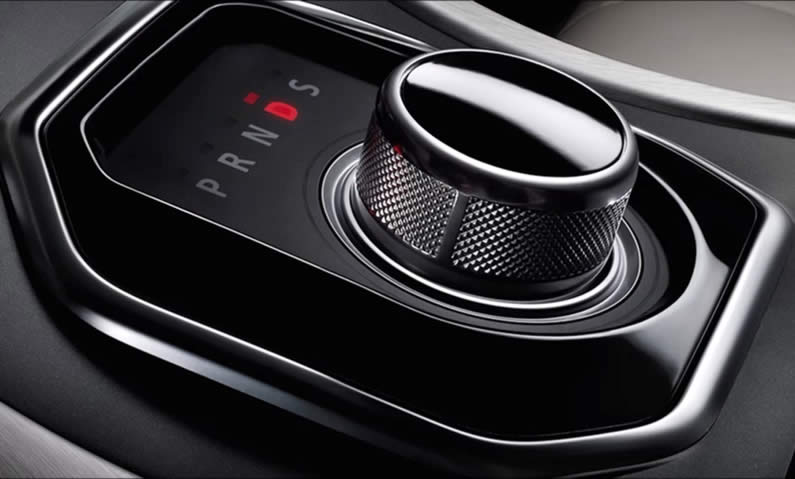 Electronic gear selector in automatic car